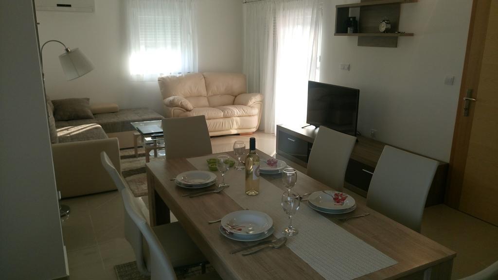 Apartments Vladimir بريفلاكا المظهر الخارجي الصورة